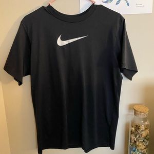 youth nike tshirt